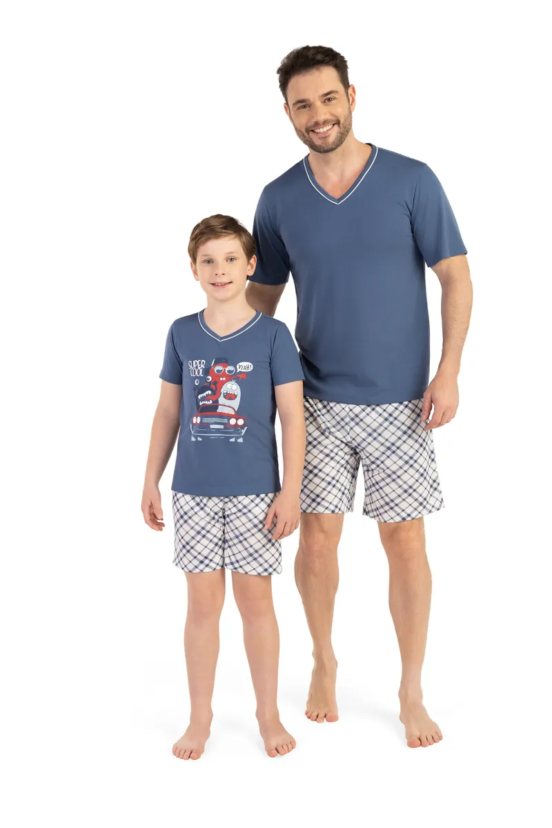 Pijama masculino azul com short xadrez